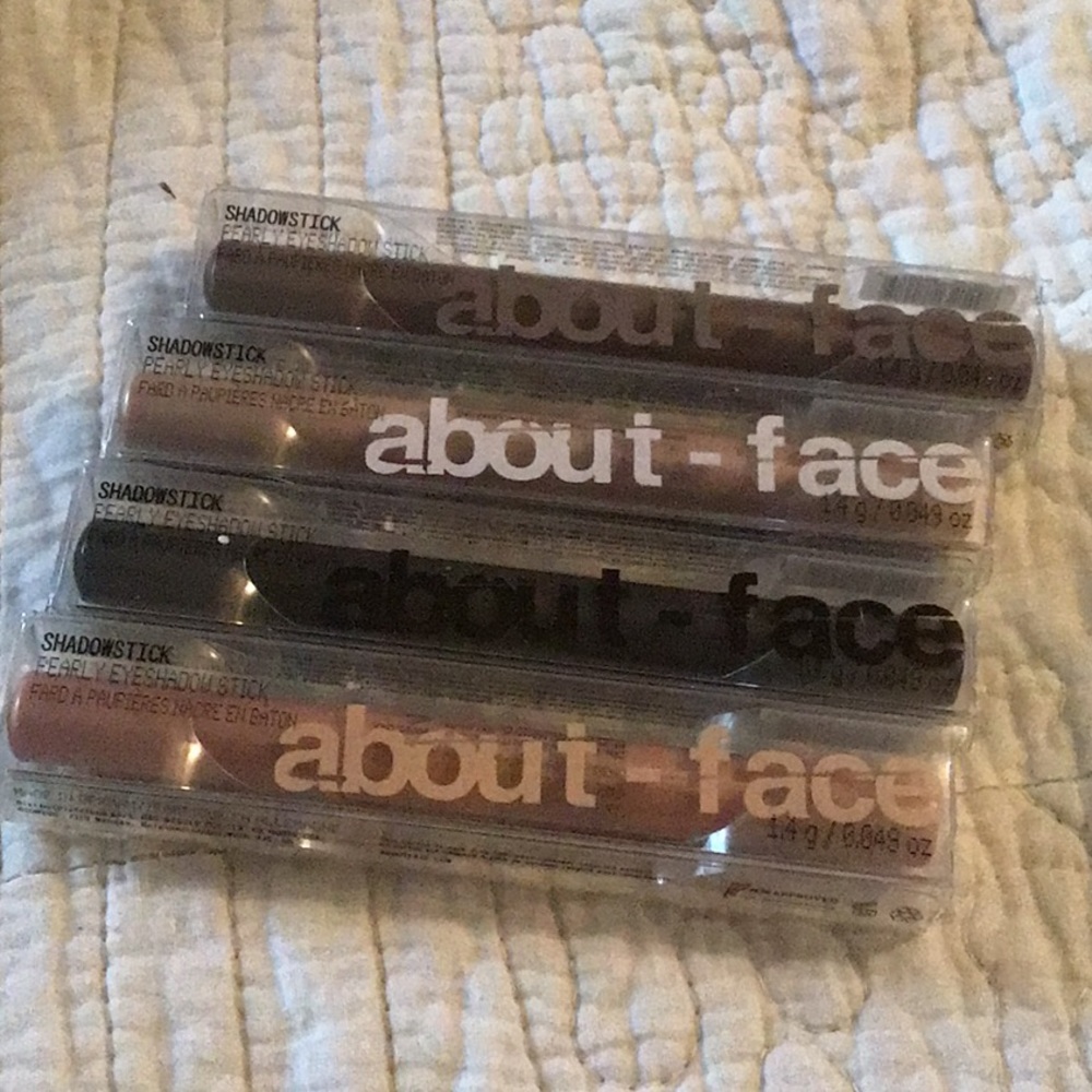 About Face Shadow Eyeshadow Stick Nude Tones pick 1 New In Box